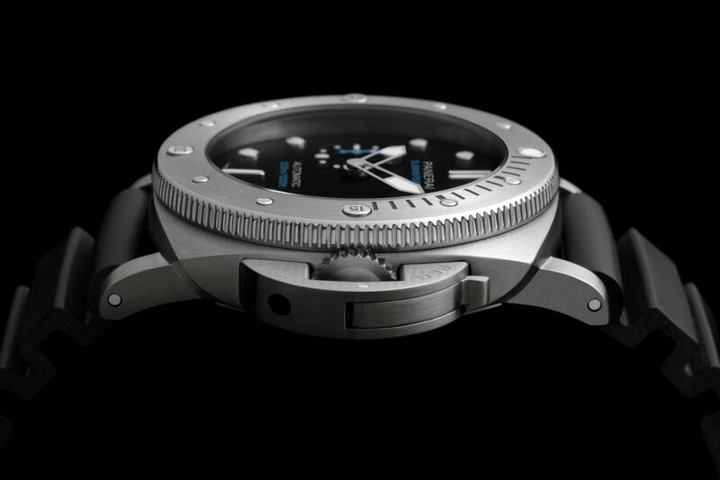 Panerai-Panerai Submersible 47mm PAM02305-PAM02305_2