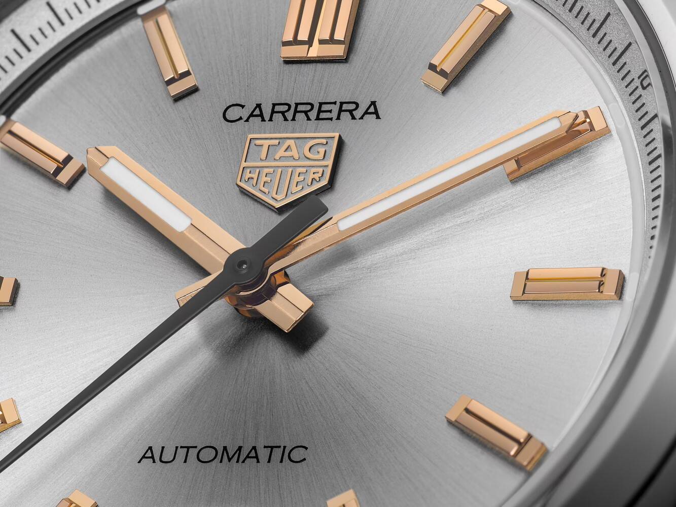 TAG Heuer Carrera Date WBN2310.BA0001 Carollinum