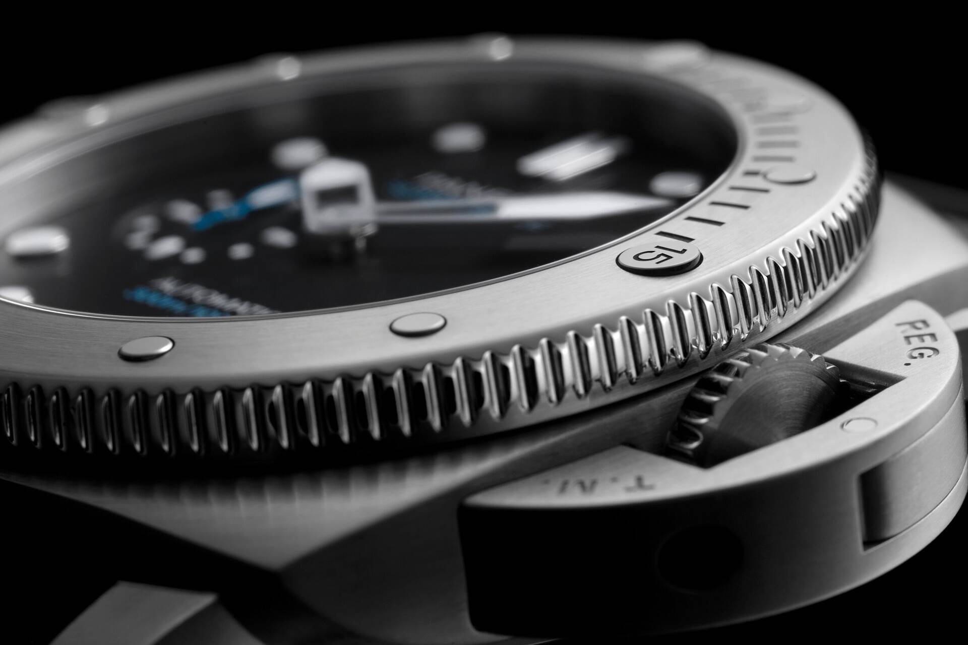 Panerai Submersible QuarantaQuatrro PAM01229 Carollinum