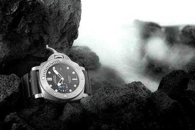 Panerai Submersible 47mm PAM02305 Carollinum