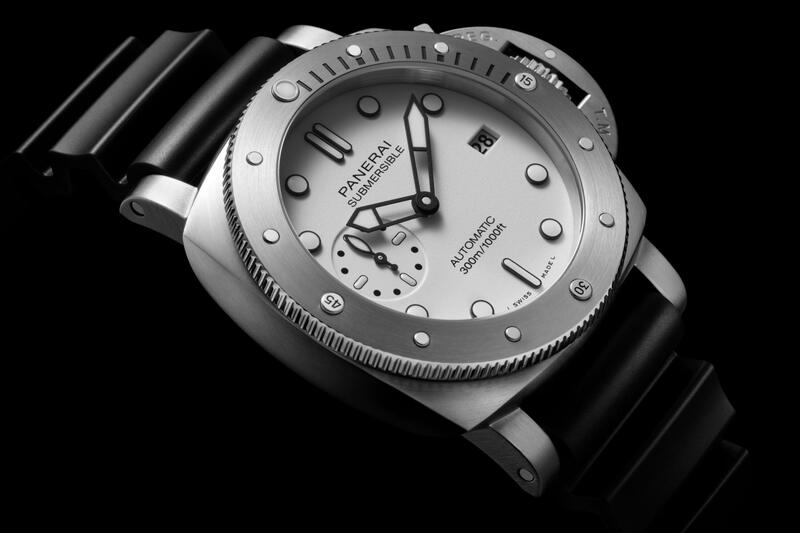 Panerai-Panerai Submersible Bianco PAM02223-PAM02223_2