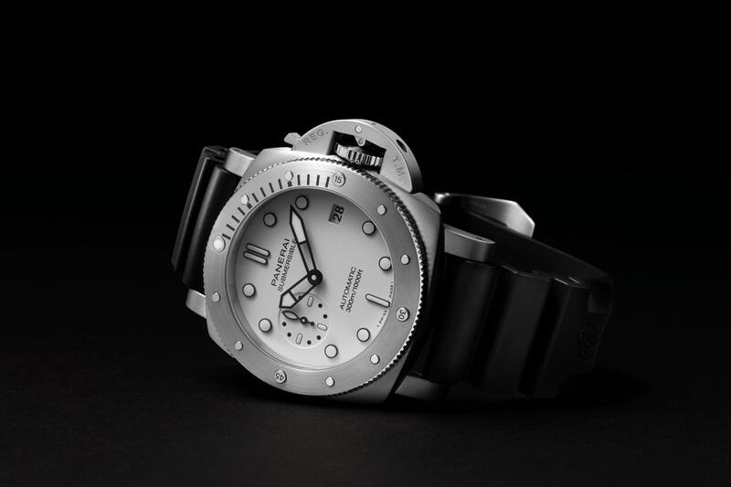 Panerai-Panerai Submersible Bianco PAM02223-PAM02223_2