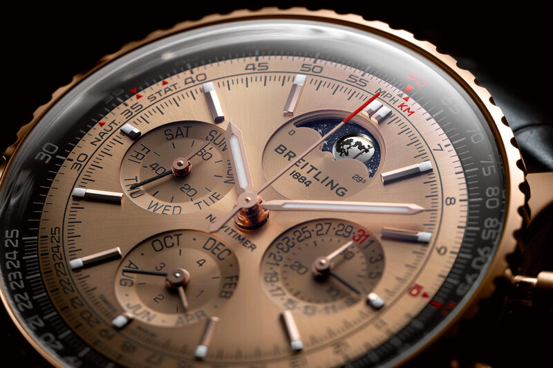 Breitling-Breitling Navitimer B19 Chronograph 43 Perpetual Calendar 140th Anniversary RB19101A1H1P1-RB19101A1H1P1_2